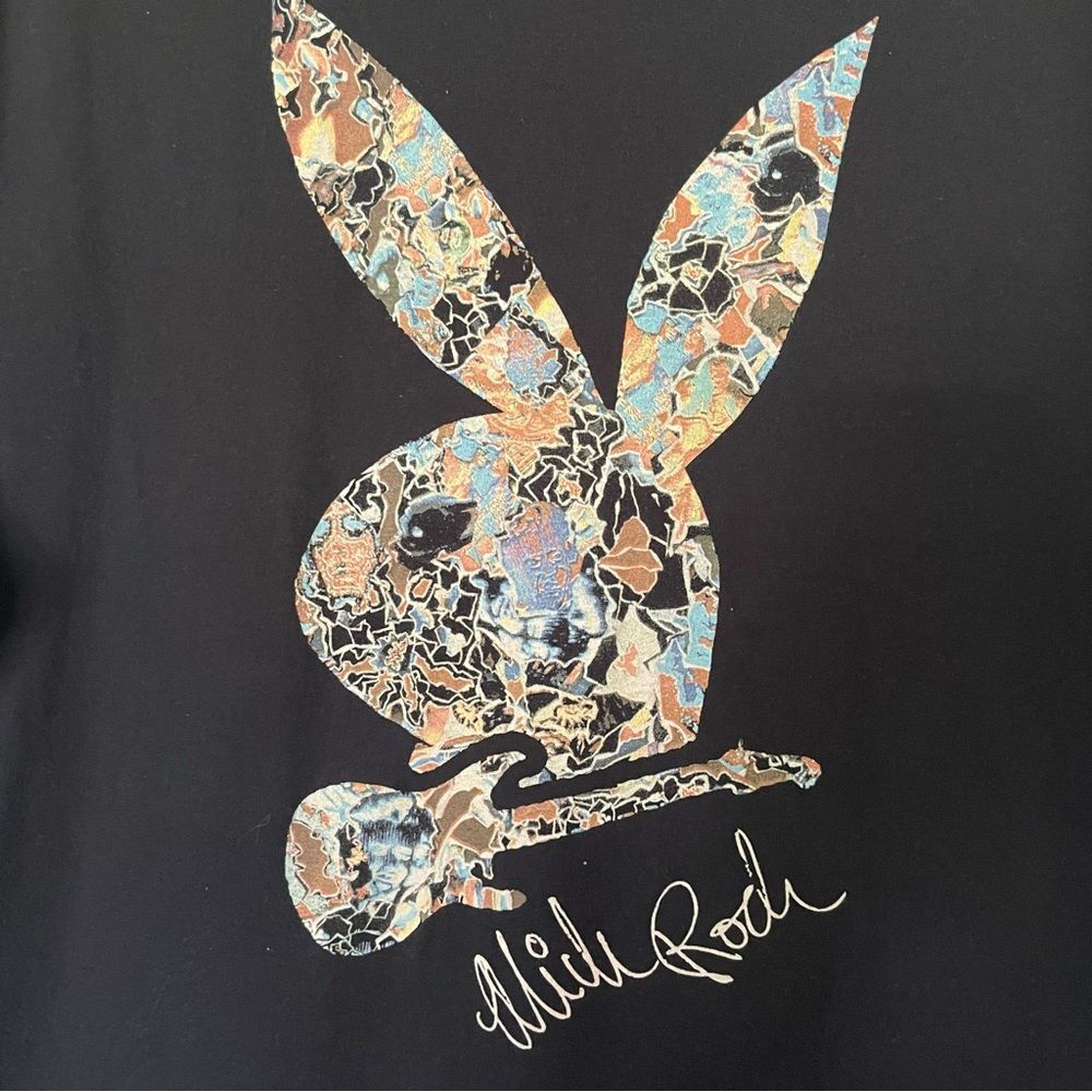 Playboy “Rock the Bunny” Graphic Tee – Women’s 1XL, Preowned Statement Style